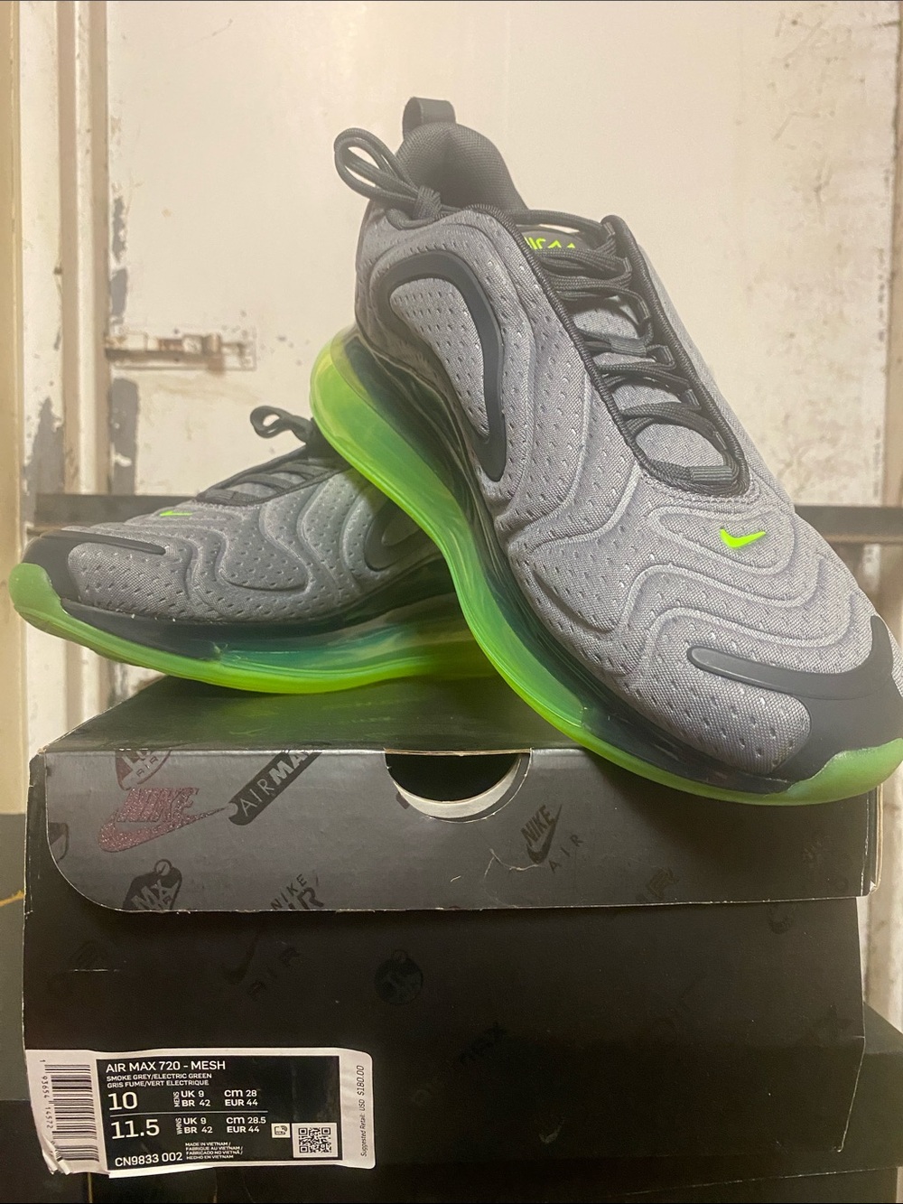 Nike Men's Air Max 720 Mesh Sneakers in Grey with Neon Green